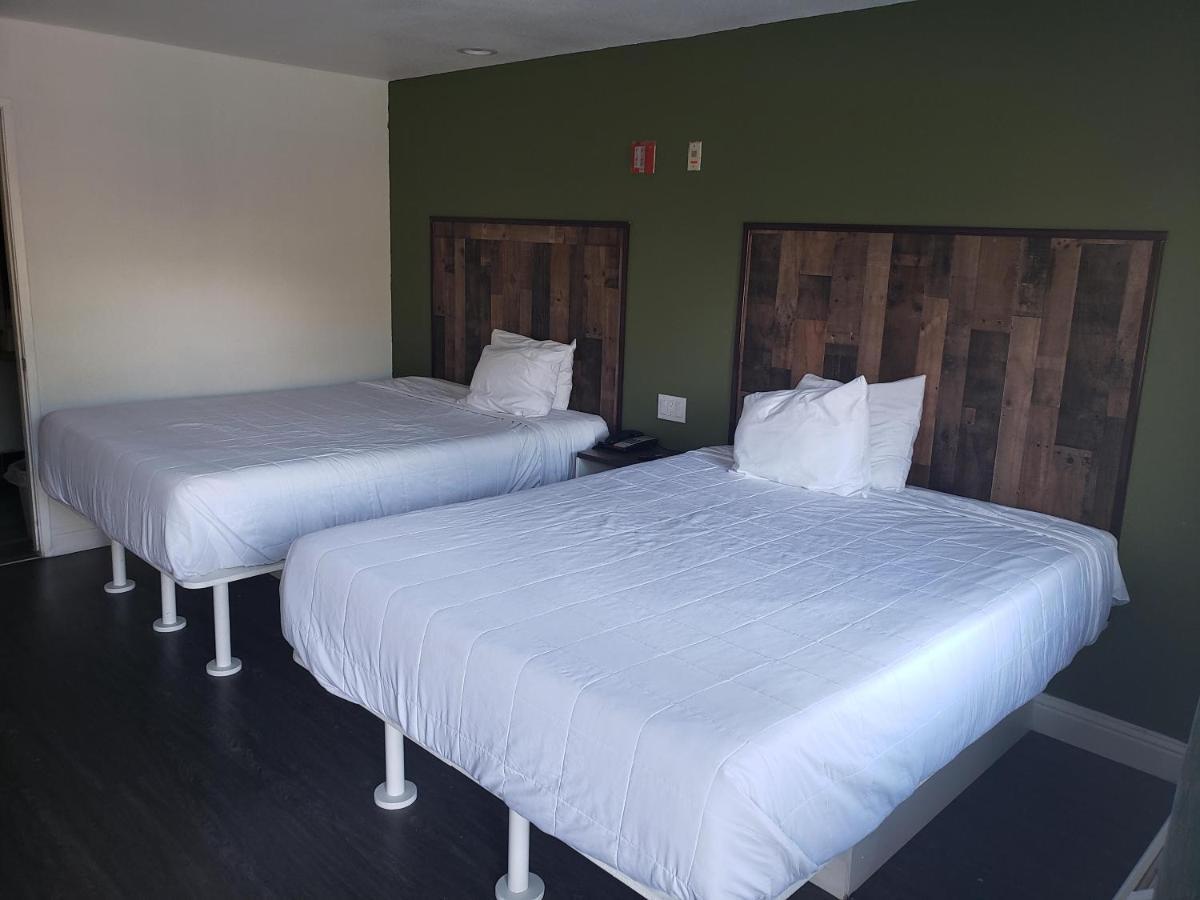 University Inn Fresno Extérieur photo