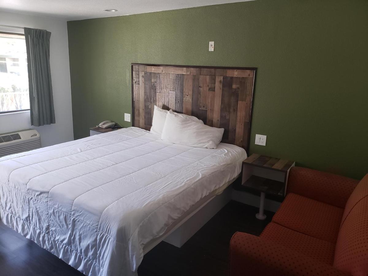 University Inn Fresno Extérieur photo